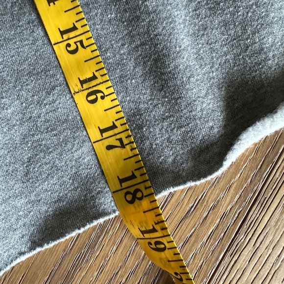 Wild Fable Cropped Hooded Sweatshirt in Heather Gray - Picture 7 of 8